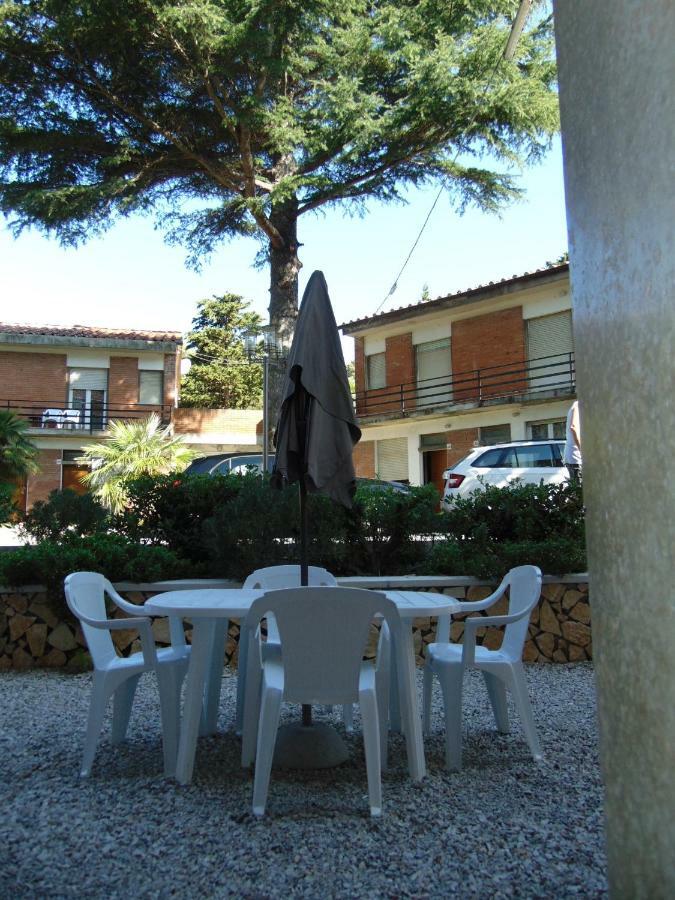 Appartamento Il Geranio Quercianella Bagian luar foto